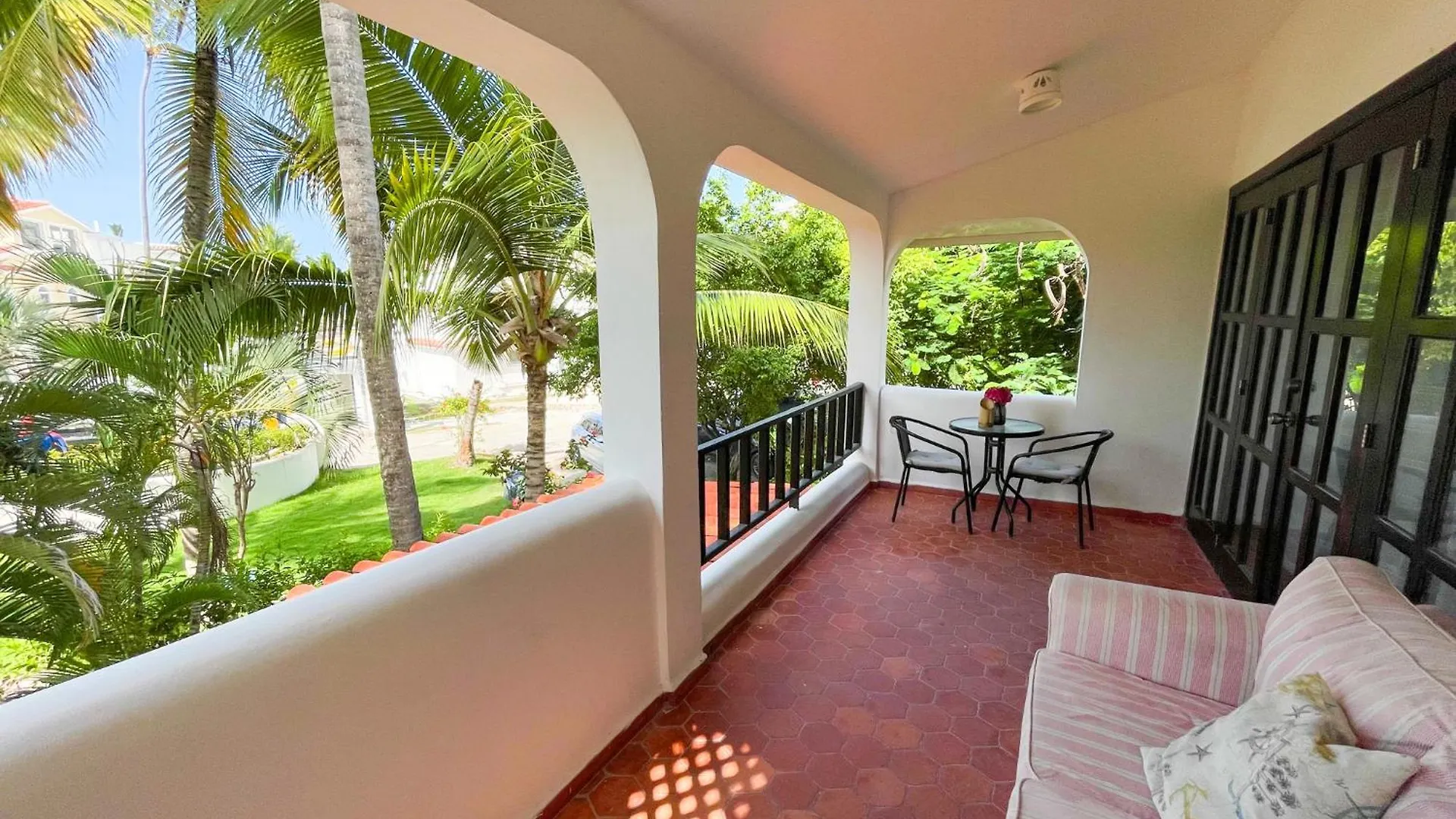 Resort Tropical Villas Beach Club And Spa Bavaro Beach With Wifi Parking Bbq Punta Cana