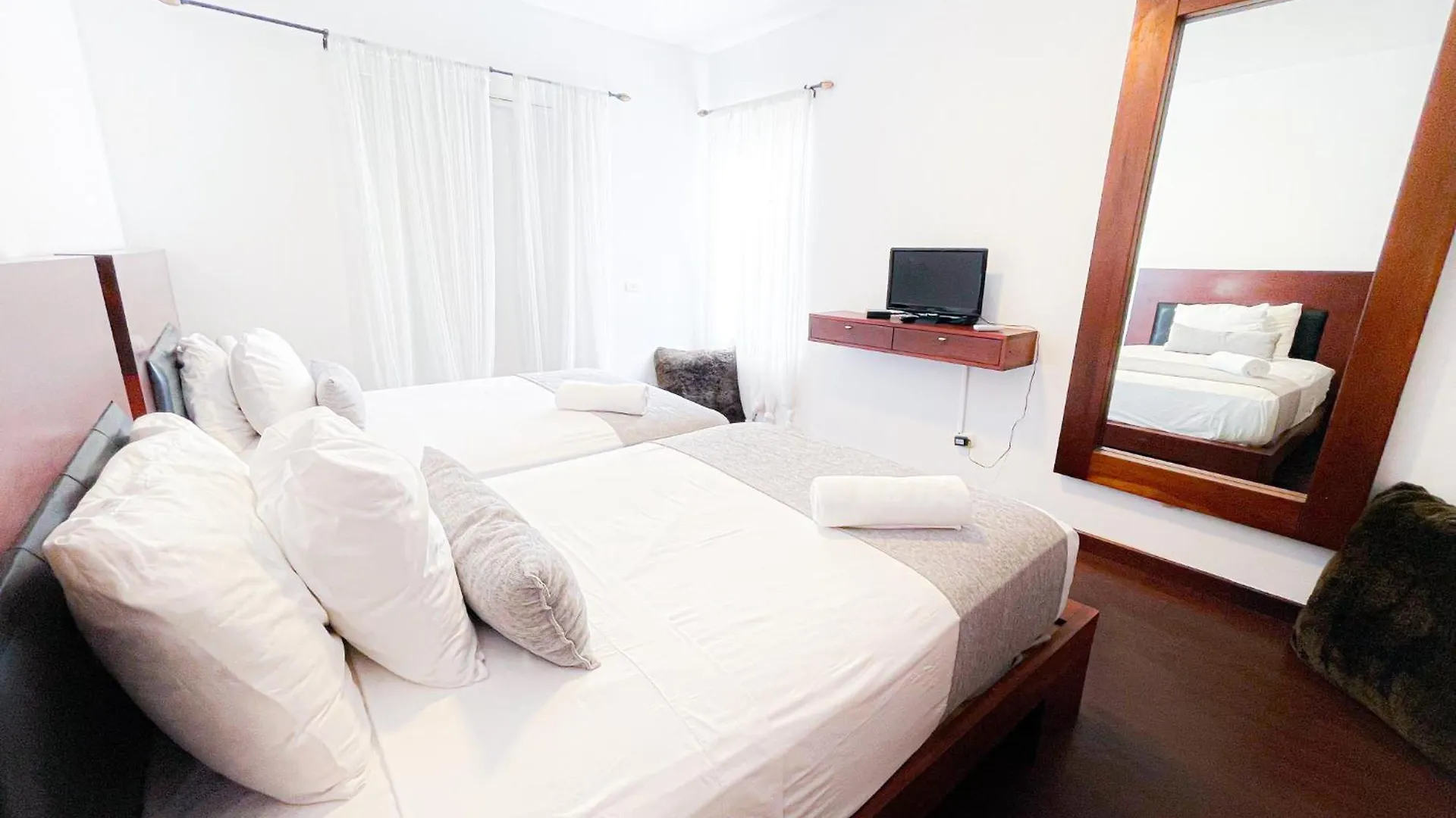 Resort Tropical Villas Beach Club And Spa Bavaro Beach With Wifi Parking Bbq Punta Cana Dominican Republic