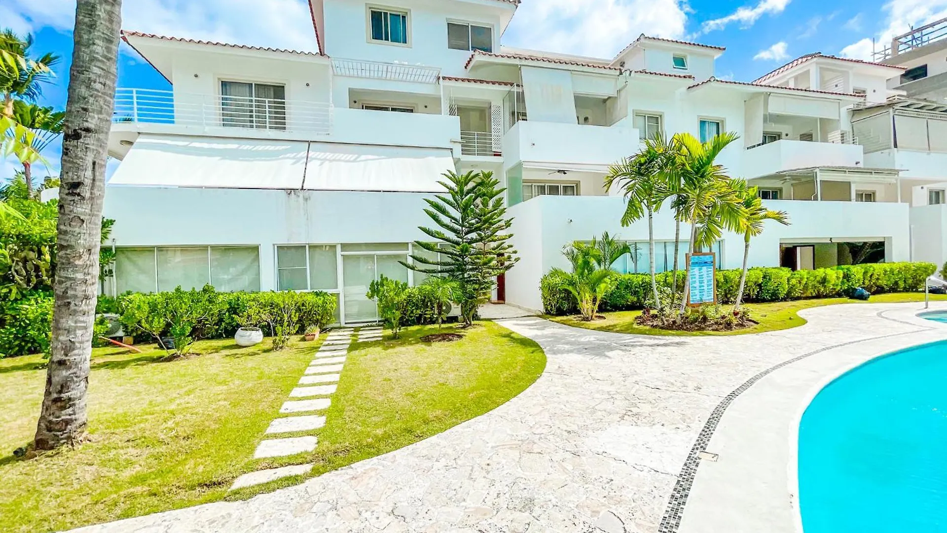 Resort Tropical Villas Beach Club And Spa Bavaro Beach With Wifi Parking Bbq Punta Cana 5*,  Dominican Republic