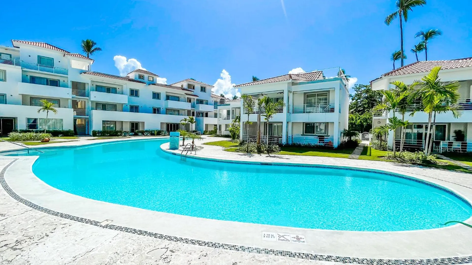 Resort Tropical Villas Beach Club And Spa Bavaro Beach With Wifi Parking Bbq Punta Cana