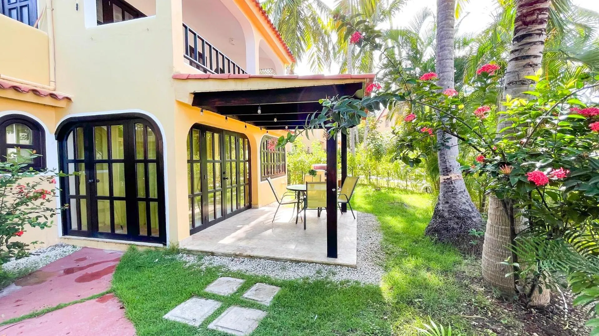 Resort Tropical Villas Beach Club And Spa Bavaro Beach With Wifi Parking Bbq بونتا كانا